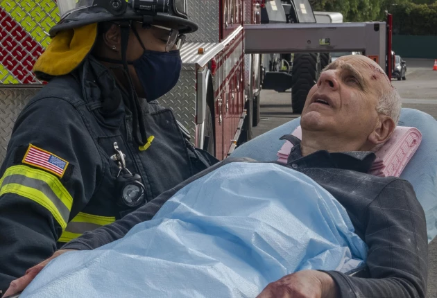 Кадр из «911 служба спасения» 4 сезон 7 серия